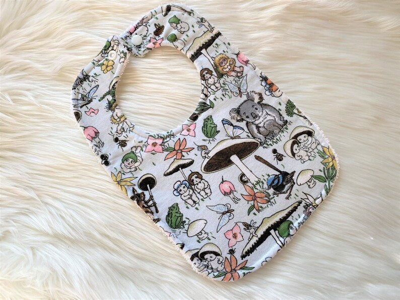 Gumnut Garden Bib