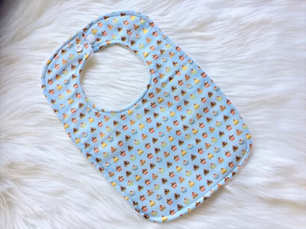Cupcake Baby Bib - Little Branches Boutique